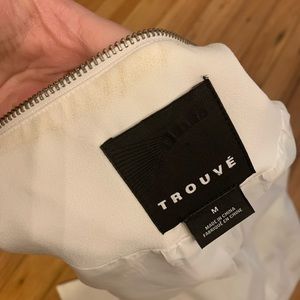 Trouve Zipper White Cropped Blazer